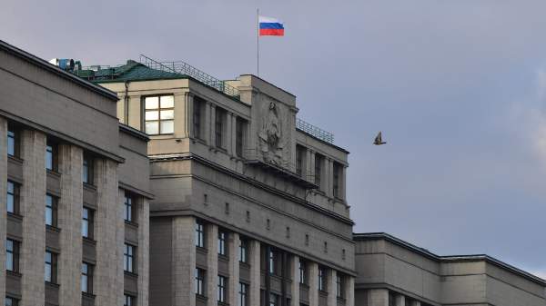 Госдума в первом чтении провела законопроект про цифровую валюту и права.